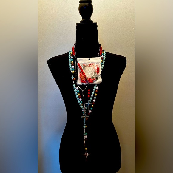 Beautiful Variety of Custom Rosaries - Picture 6 of 8